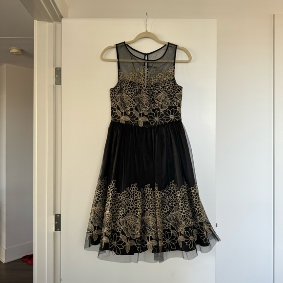 Black & Gold Floral Tulle Cocktail Dress - Picture 1 of 8